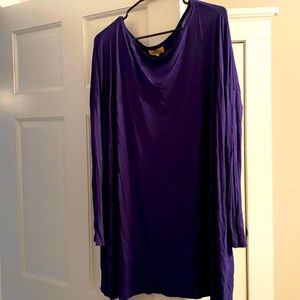 Long Piko shirt, long sleeve size medium.